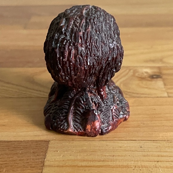 Parua Studios Hand Crafted Kiwi Bird Figurine from New Zealand - Picture 5 of 5